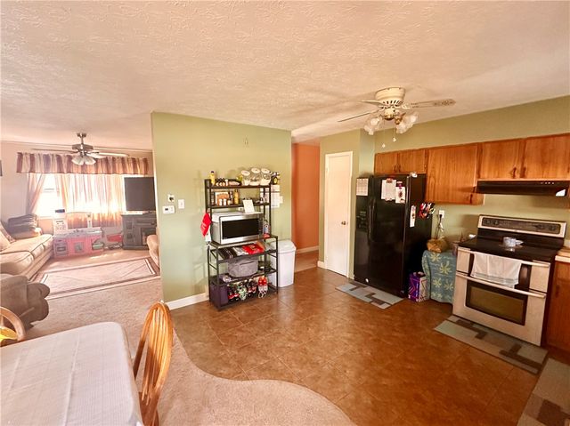 34 Chestnut Street, South Union Twp, PA 15401