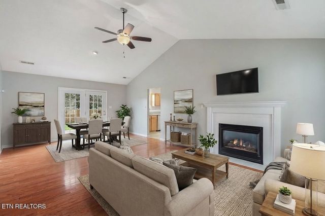 6811 Saint Croix Lane, Knoxville, TN 37918