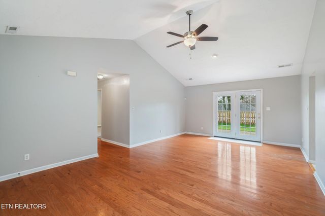 6811 Saint Croix Lane, Knoxville, TN 37918