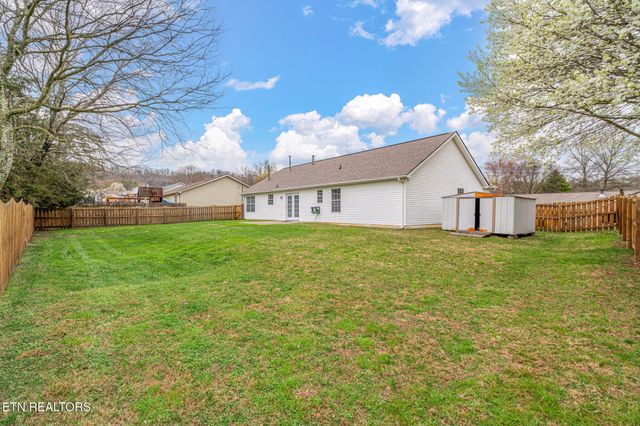 6811 Saint Croix Lane, Knoxville, TN 37918