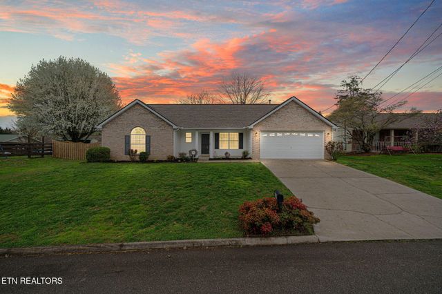 6811 Saint Croix Lane, Knoxville, TN 37918