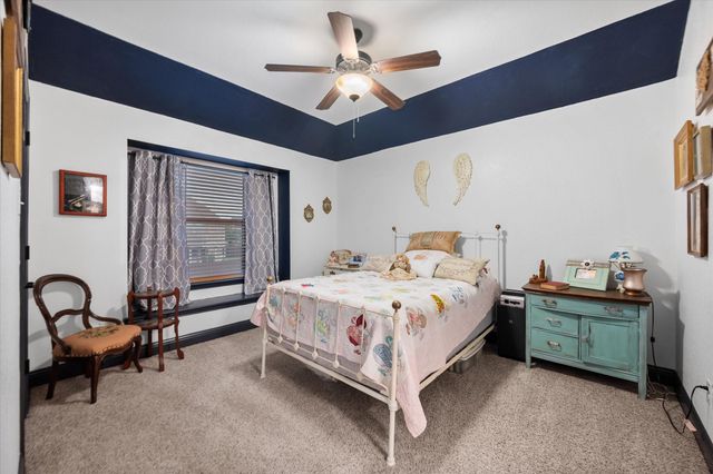 6876 Foghorn Lane, Grand Prairie, TX 75054