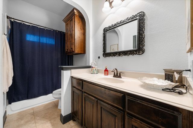 6876 Foghorn Lane, Grand Prairie, TX 75054