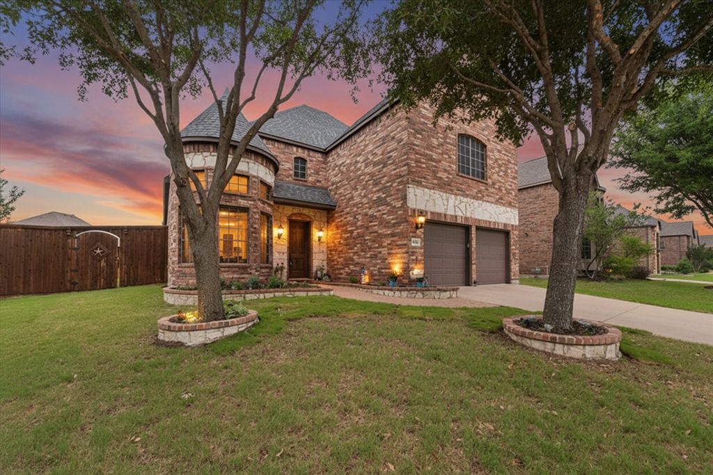 6876 Foghorn Lane, Grand Prairie, TX 75054