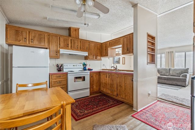 1101 S Scheuber Road #28, Centralia, WA 98531