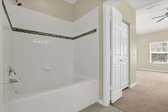 2532 GRAND CENTRAL PARKWAY 1, Orlando, FL 32839