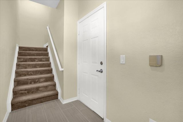 2532 GRAND CENTRAL PARKWAY 1, Orlando, FL 32839