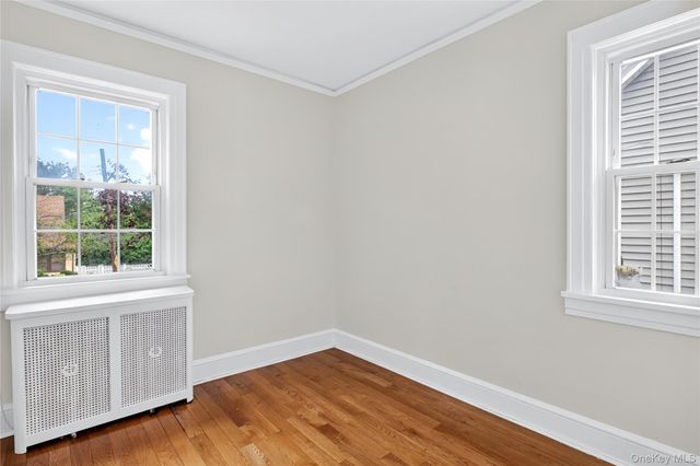 81 Chatham Place, West Hempstead, NY 11552