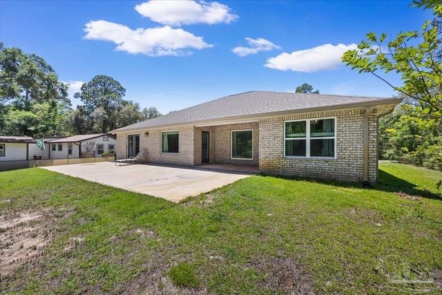 3332 Lowery Dr, Navarre, FL 32566