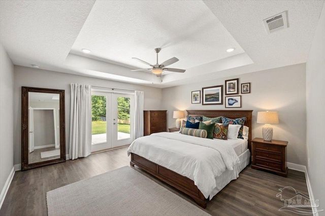 3332 Lowery Dr, Navarre, FL 32566