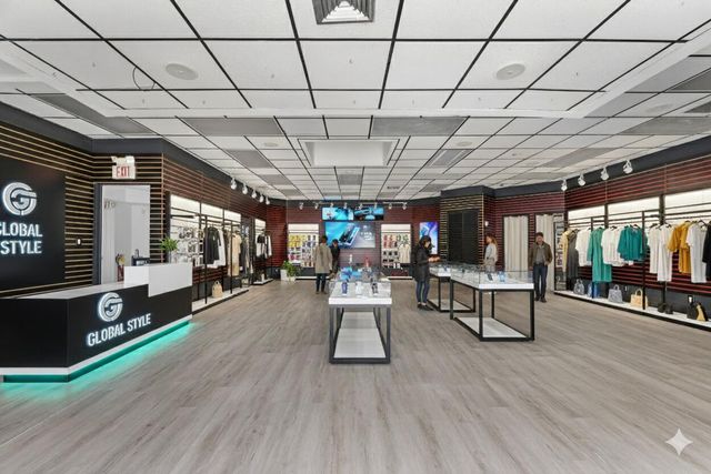 888 E Coast Avenue, Lantana, FL 33462