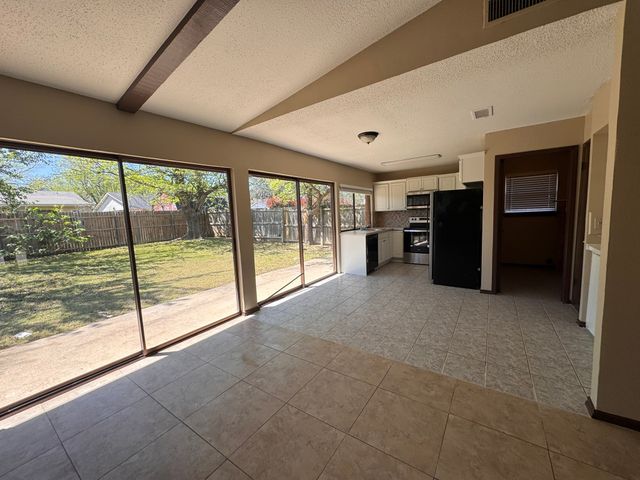 164 Price Drive, Lewisville, TX 75067