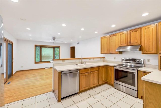 4901 Waukesha Street, Madison, WI 53705