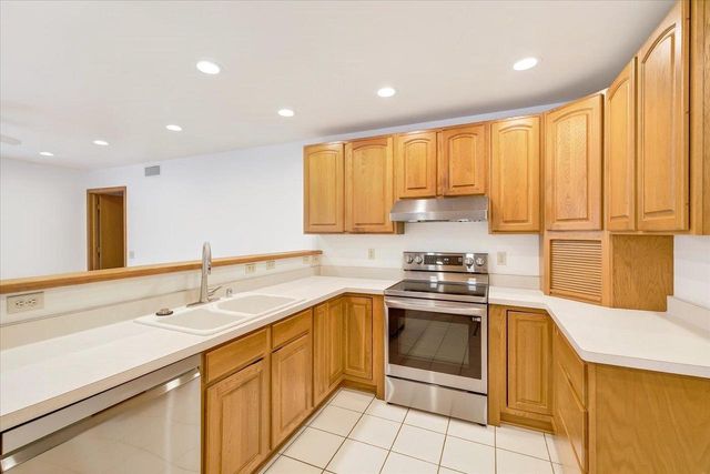 4901 Waukesha Street, Madison, WI 53705