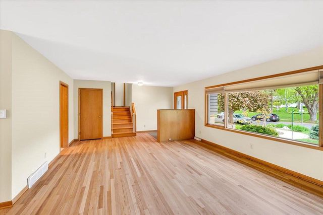 4901 Waukesha Street, Madison, WI 53705