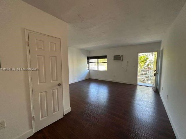 8321 Crespi Blvd 7 7, Miami Beach, FL 33141