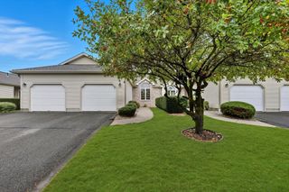 73 Pine Grove Dr 73, South Hadley, MA 01075