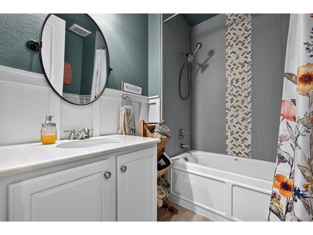 2474 Lassen Ln, Castle Rock, CO 80109