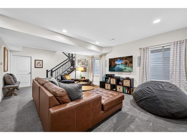 2474 Lassen Ln, Castle Rock, CO 80109