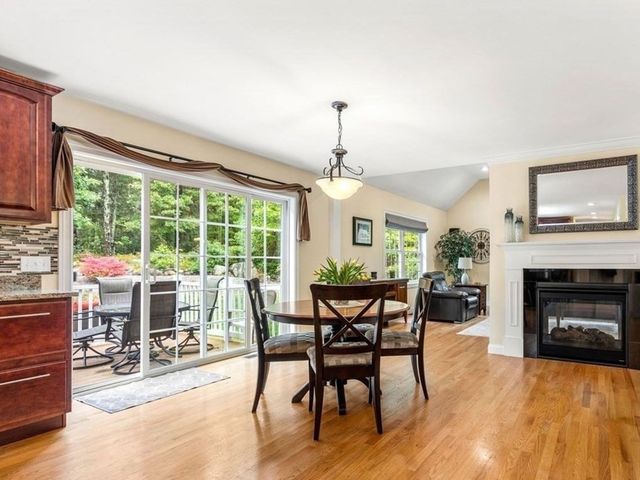 190 Berry St, North Andover, MA 01845