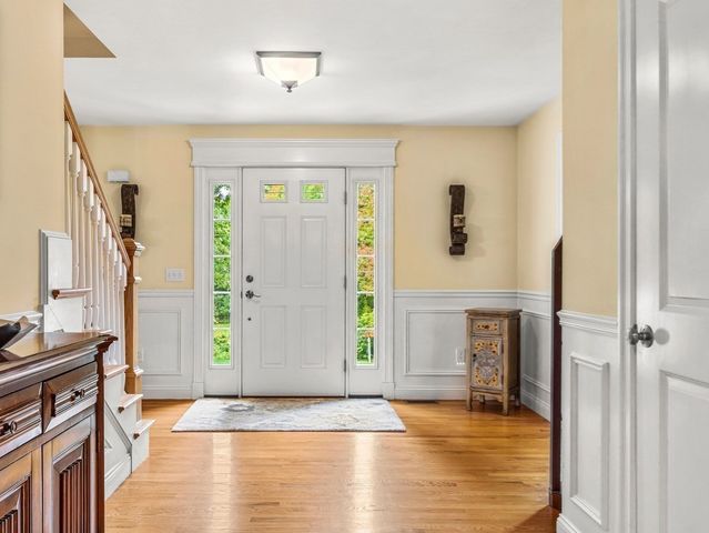190 Berry St, North Andover, MA 01845