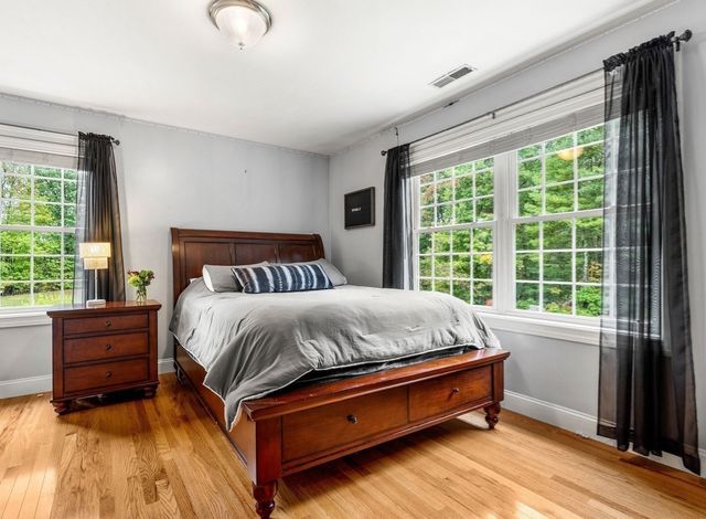 190 Berry St, North Andover, MA 01845