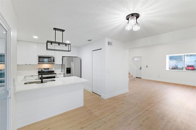 1362 WINTER GREEN WAY, Winter Garden, FL 34787