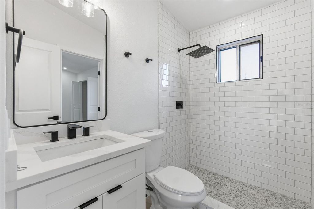 Image 14 of property listing at 1362 WINTER GREEN WAY, Winter Garden, FL 34787