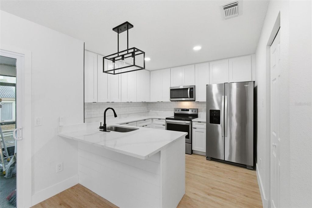 Image 9 of property listing at 1362 WINTER GREEN WAY, Winter Garden, FL 34787