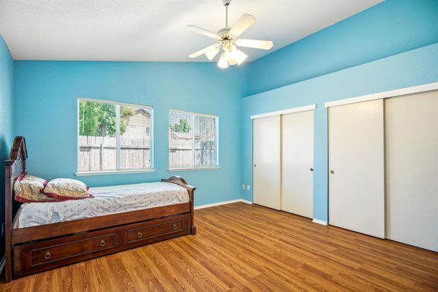 8499 Dartford Dr, Sacramento, CA 95823