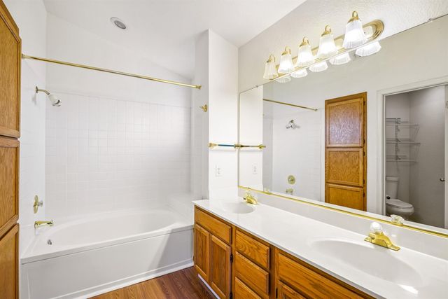 8499 Dartford Dr, Sacramento, CA 95823