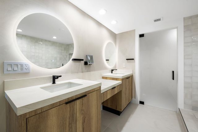 3101 S Ocean Drive 1807, Hollywood, FL 33019