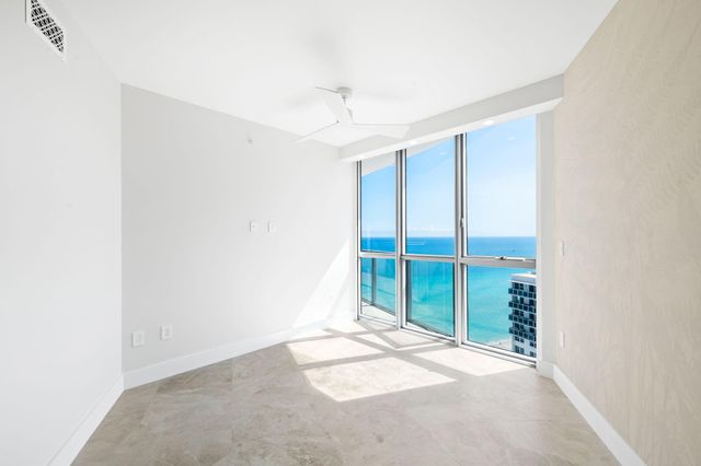 3101 S Ocean Drive 1807, Hollywood, FL 33019