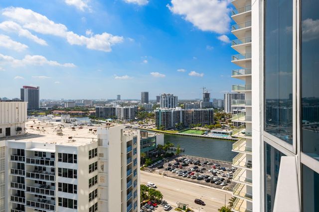 3101 S Ocean Drive 1807, Hollywood, FL 33019
