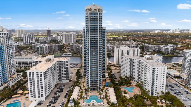 3101 S Ocean Drive 1807, Hollywood, FL 33019