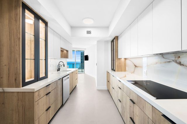 3101 S Ocean Drive 1807, Hollywood, FL 33019