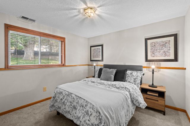 16595 Harwell Avenue, Lakeville, MN 55044