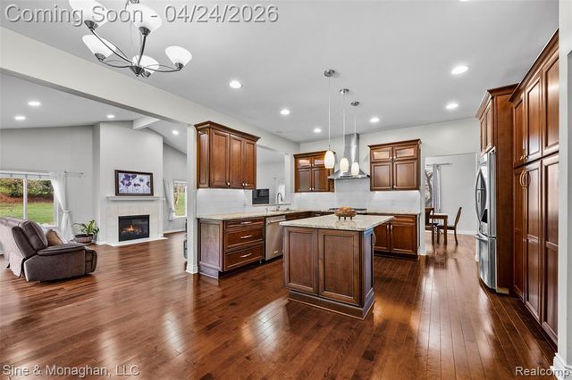 4451 Carriage Hill Court, Rochester, MI 48306