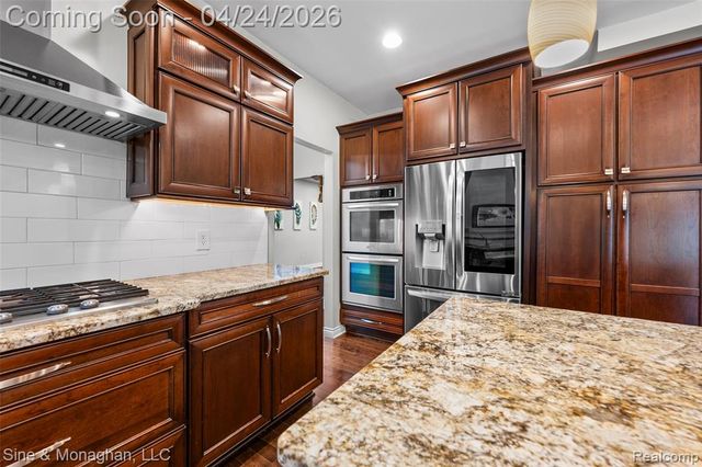 4451 Carriage Hill Court, Rochester, MI 48306