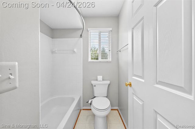 4451 Carriage Hill Court, Rochester, MI 48306