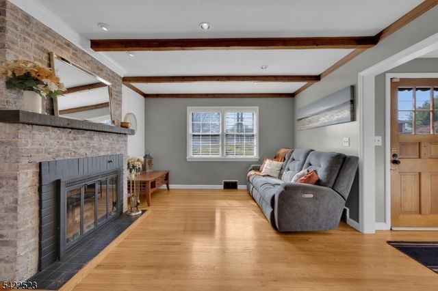 369 Union Ave, Middlesex Boro, NJ 08846