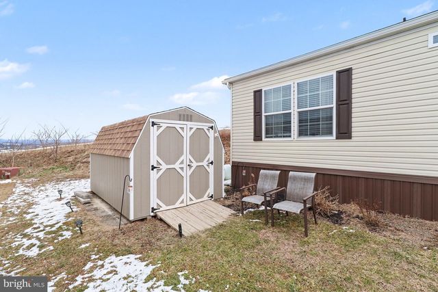 9 VISTA LN, Manheim, PA 17545