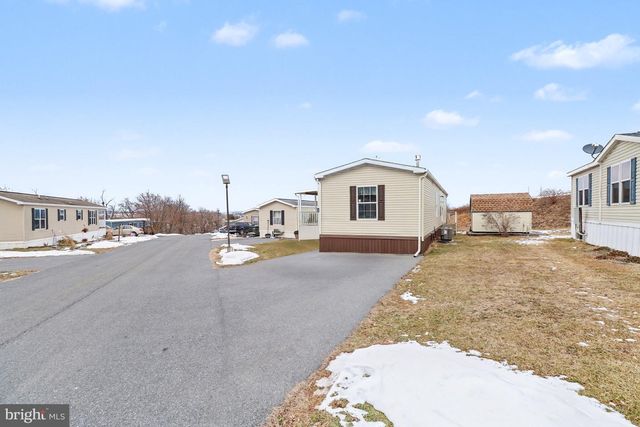 9 VISTA LN, Manheim, PA 17545