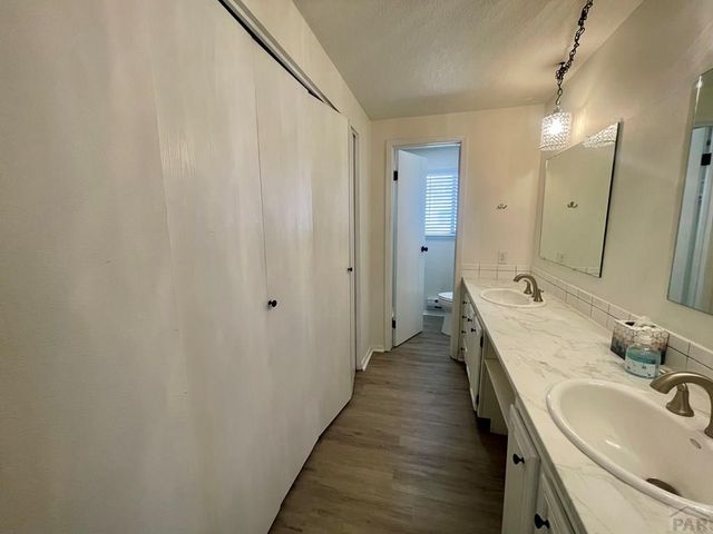 112 Main St, Walsenburg, CO 81089