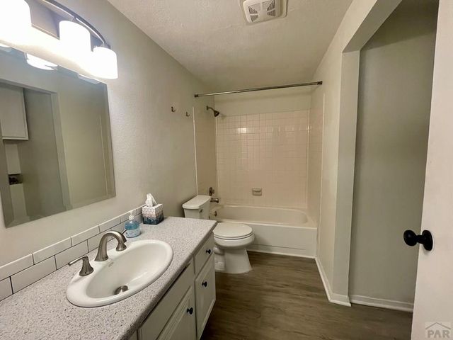 112 Main St, Walsenburg, CO 81089