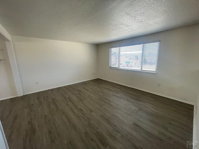 112 Main St, Walsenburg, CO 81089