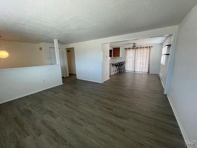 112 Main St, Walsenburg, CO 81089