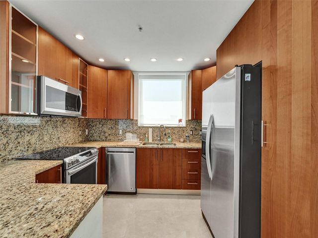 1945 S Ocean Dr 2101, Hallandale Beach, FL 33009