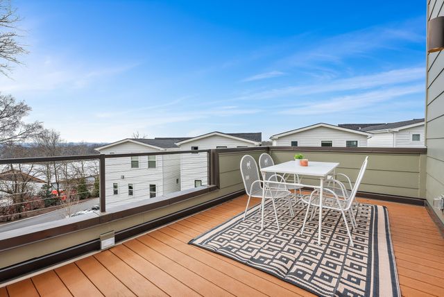 3079 Edwin Cir, Nashville, TN 37207