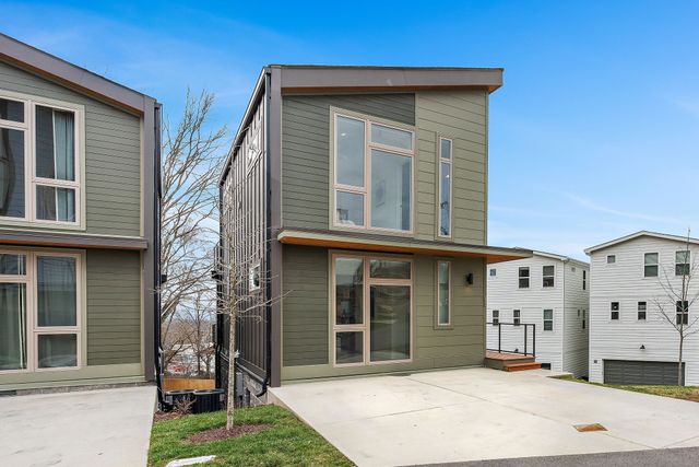 3079 Edwin Cir, Nashville, TN 37207